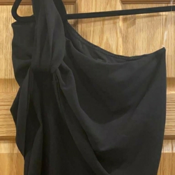 Baja East Knotted One shoulder Top - Picture 3 of 14